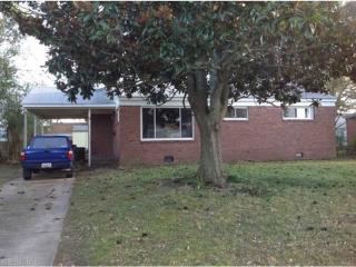 8412 Norristown Dr, Norfolk VA  23518-2248 exterior