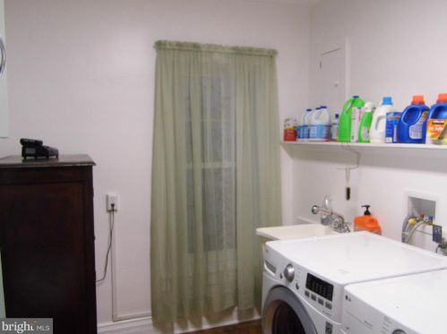 19 Main St, Graceham MD  21788-2008 exterior