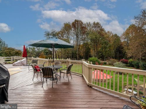 16325 Whitehaven Rd, Silver Spring MD 20906-1129 exterior