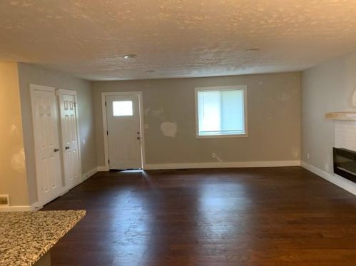 2289 Cherokee Valley Dr, Lithonia, GA 30058-7908