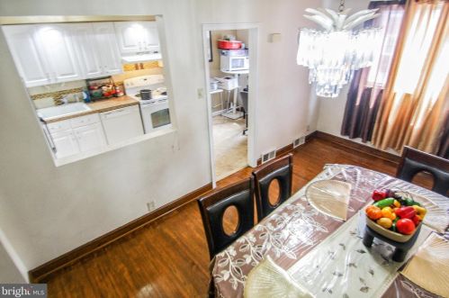 124 Fariston Dr, Philadelphia PA 19120-1007 exterior