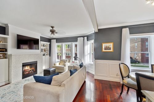 3110 Berteau Ave, Chicago, IL 60618-2408