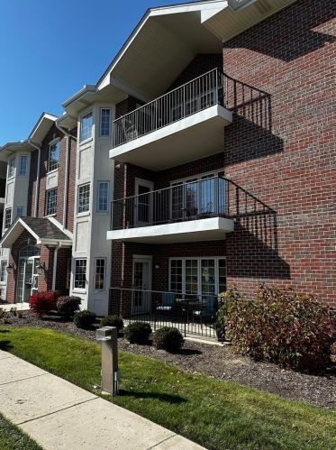 13148 Timber Trl, Palos Heights, IL 60463-3173