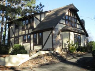 1350 Davis Dr, Cleveland, TN 37312-3514