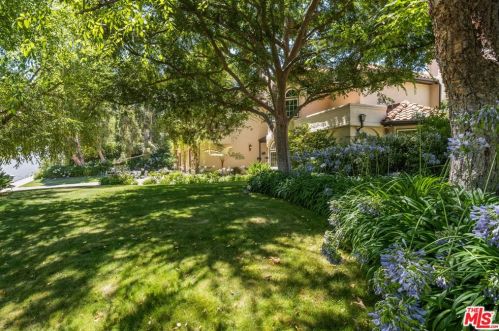 3361 Mountain Park Dr, Calabasas, CA 91302-2391