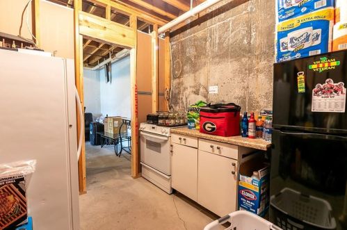 2935 Chesterfield Way, Conyers GA  30013-2487 exterior