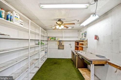 7301 Lackawanna Dr, Springfield VA  22150-4418 exterior