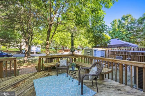 5 London Brg Ct, Silver Spring MD 20906-5713 exterior