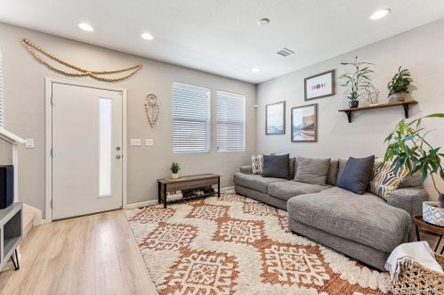 4719 Memphis St, Denver CO  80239-1613 exterior