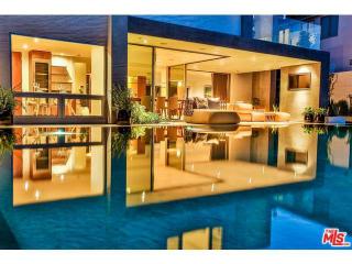 7551 Hermes Dr, Los Angeles CA  90046-1713 exterior