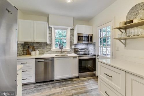 9227 Mintwood St, Silver Spring MD 20901-3523 exterior