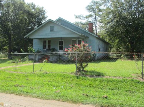 1895 Gilbert St, Thomaston, GA 30286-7246
