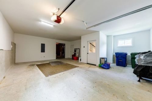 62 Montgomery St, Atlanta GA  30307-2844 exterior