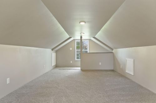1372 Hazel St, Saint Paul MN  55119-4507 exterior