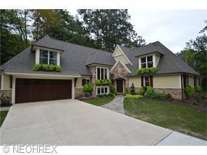 7305 River Rd, Cleveland OH  44138-1513 exterior