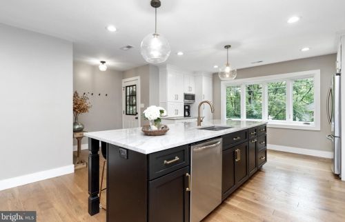 414 Ben Oaks Dr, Severna Park MD 21146-2207 exterior