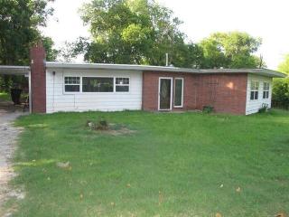 1103 Hurst Rd, Ardmore, OK 73401-1029