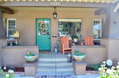 4092 Elmwood Ct, Riverside, CA 92506-1144