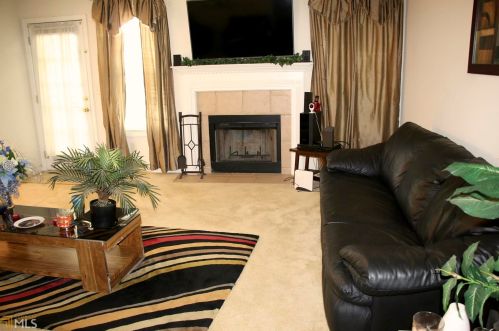 11558 Vinea Ln, Hampton, GA 30228-6255