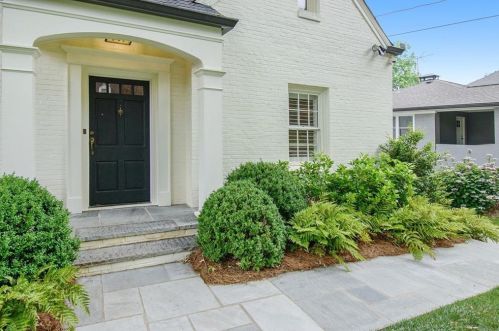 2654 Ellwood Dr, Atlanta GA  30305-3866 exterior