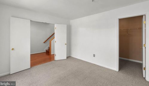 6100 Cliffside Trl, Columbia MD 21045-7412 exterior