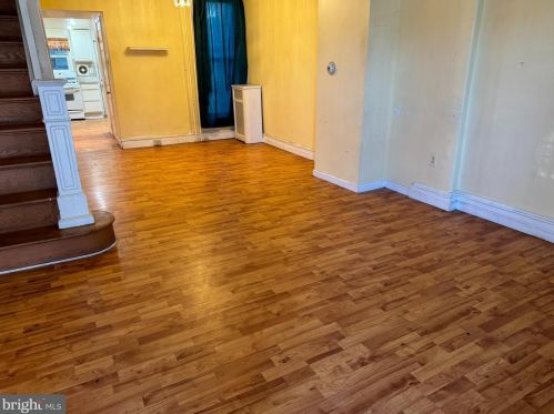 5526 American St, Philadelphia PA  19120-2827 exterior