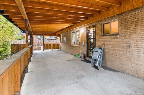 3024 Tanforan Dr, Englewood CO 80110-6224 exterior