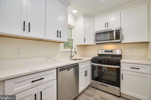 14240 Long Green Dr, Silver Spring MD 20906-2074 exterior