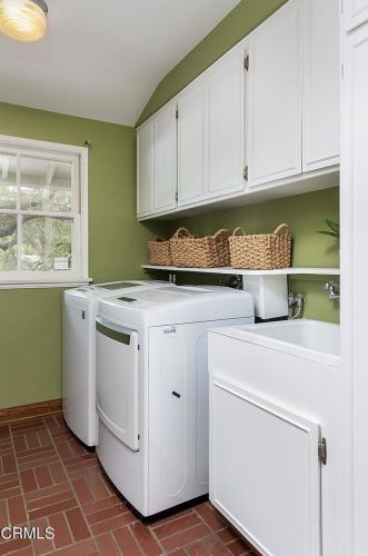 1408 Beaudry Blvd, Glendale CA  91208-1708 exterior