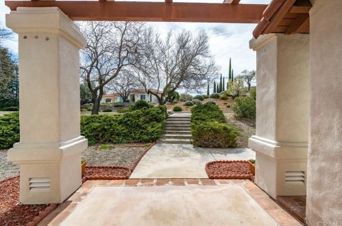 2322 Almond Springs Dr, Lake Nacimiento, CA 93446-5205