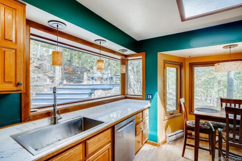 8425 Doubleheader Ranch Rd, Morrison CO 80465-2511 exterior