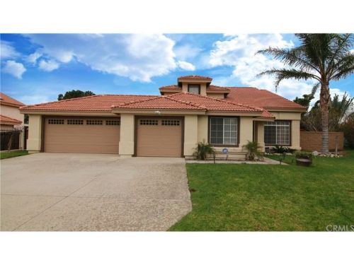 2367 Via Lindo Dr, Rialto, CA 92377-3531