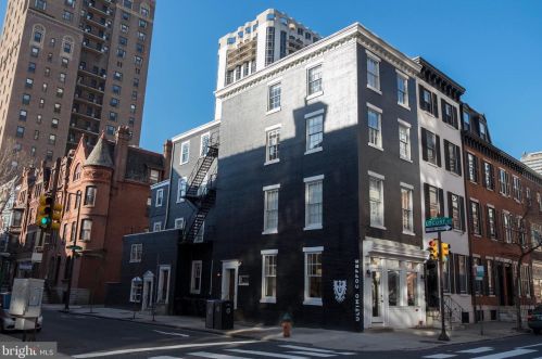 238 20th St, Philadelphia PA 19103-5603 exterior