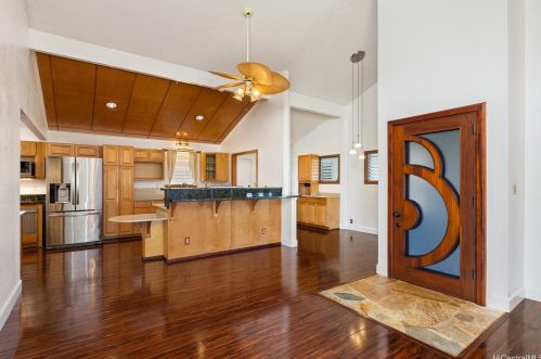 94295 Mahinahou St, Mililani, HI 96789-0021