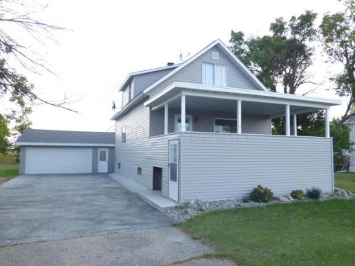 11810 38th St, Wild Rice, ND 58047-9513