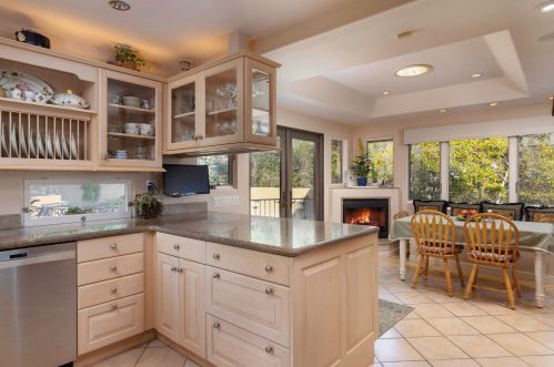 730 Alameda Padre Serra, Santa Barbara, CA 93103-2139