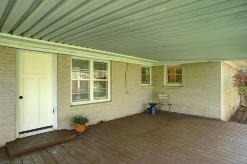 4616 Selkirk Dr, Fort Worth TX  76109-5042 exterior