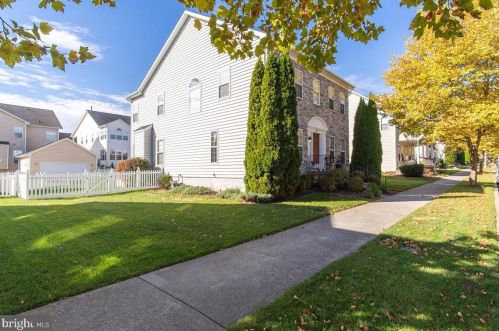 397 Prospect Hill Blvd, Charles Town WV  25414-5437 exterior