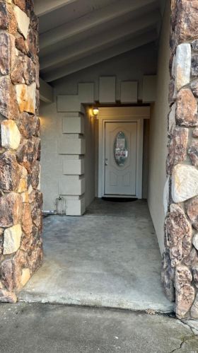 374 Edwin Dr, Vacaville, CA 95687-5210