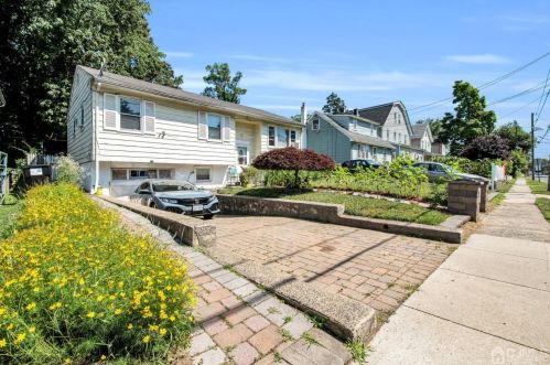 1342 3rd St, Plainfield, NJ 07062-1545