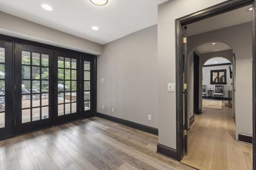 877 Highland Ter, Atlanta GA  30306-3411 exterior