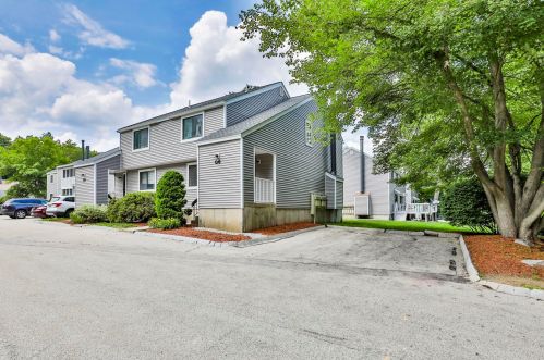 6 Snow Cir, Nashua, NH 03062-2902