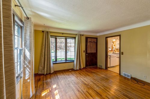 1862 4th St, Saint Paul MN  55110-3165 exterior