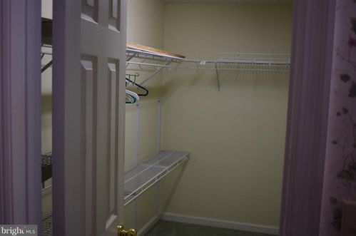 156 School House Rd, Lancaster PA  17603-6314 exterior