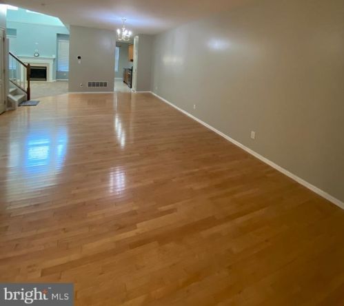 239 Starboard Way, Mount Laurel NJ  08054-6111 exterior