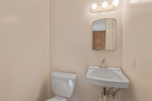 4859 Eastline Dr, Fort Worth TX  76119-4619 exterior