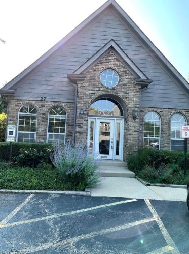 43 Foxcroft Rd, Naperville IL  60565-2361 exterior