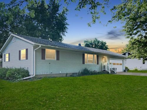 111 Clark St, Normandy, IL 61376-9375