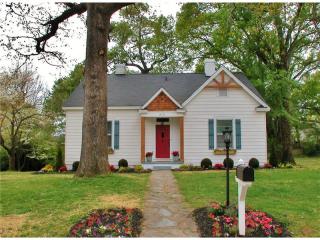 615 Simmons St, Gainesville, GA 30501-3117
