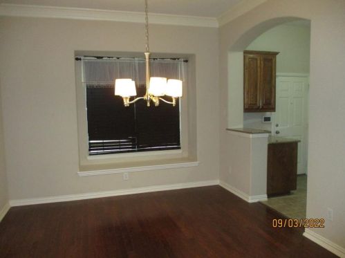 2613 Sandstone Ln, Midlothian TX  76065-7509 exterior